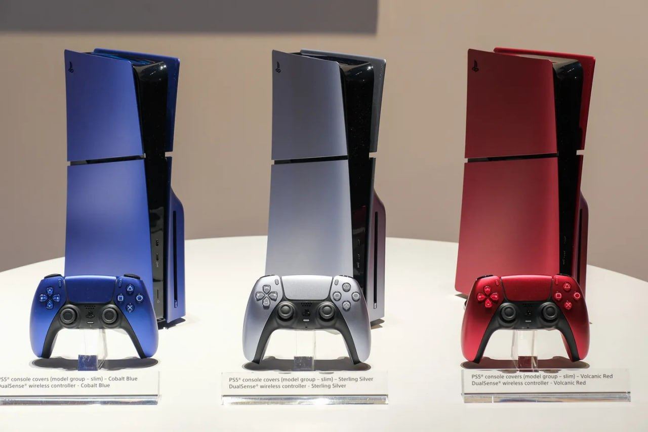 Новые цвета панелей для обновлённой PS5