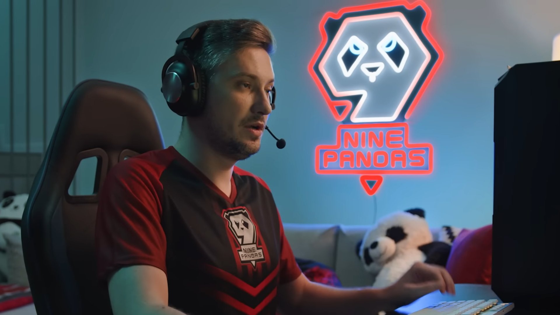 9 Pandas вышла в плей-офф стадию The Bali Major 2023