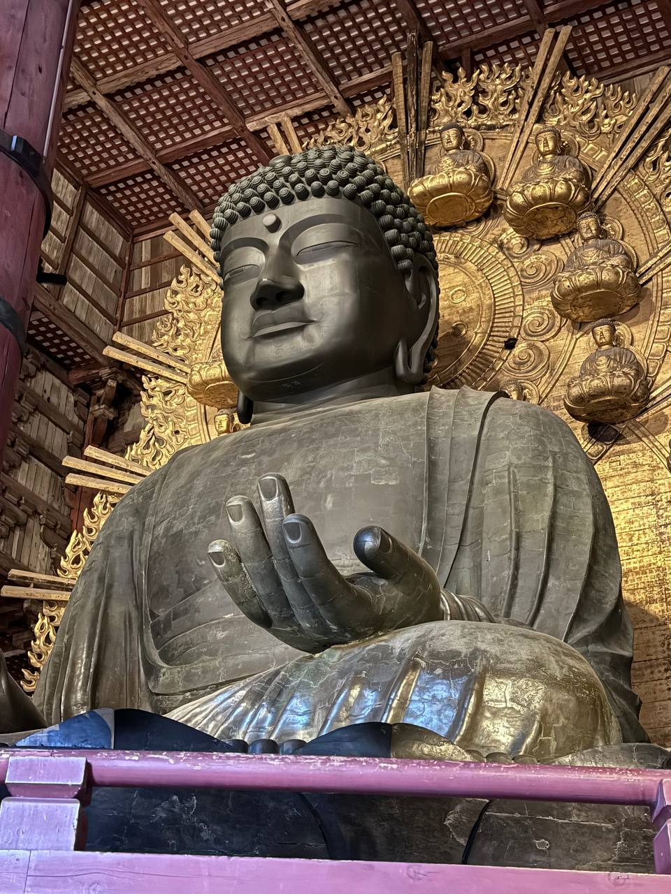 Статуя будды в Японии