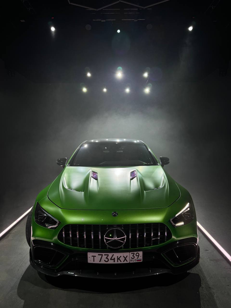 Mercedes-Benz AMG GT за 14 000 000 рублей
