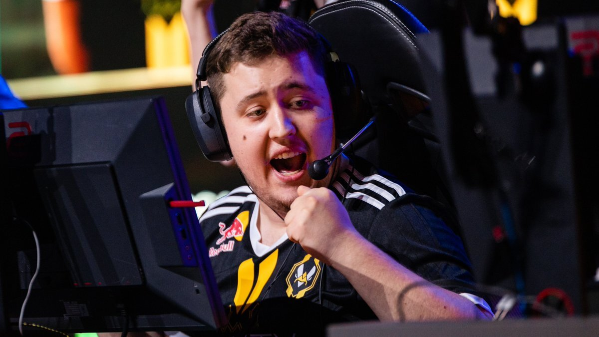 Team Vitality – G2 Esports: ZywOo против m0NESY