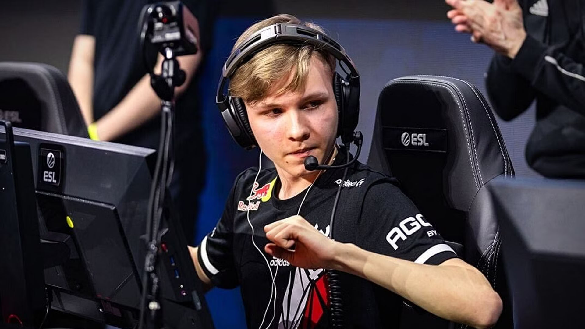 M0NESY о победе над FaZe: собрались на вторую и третью