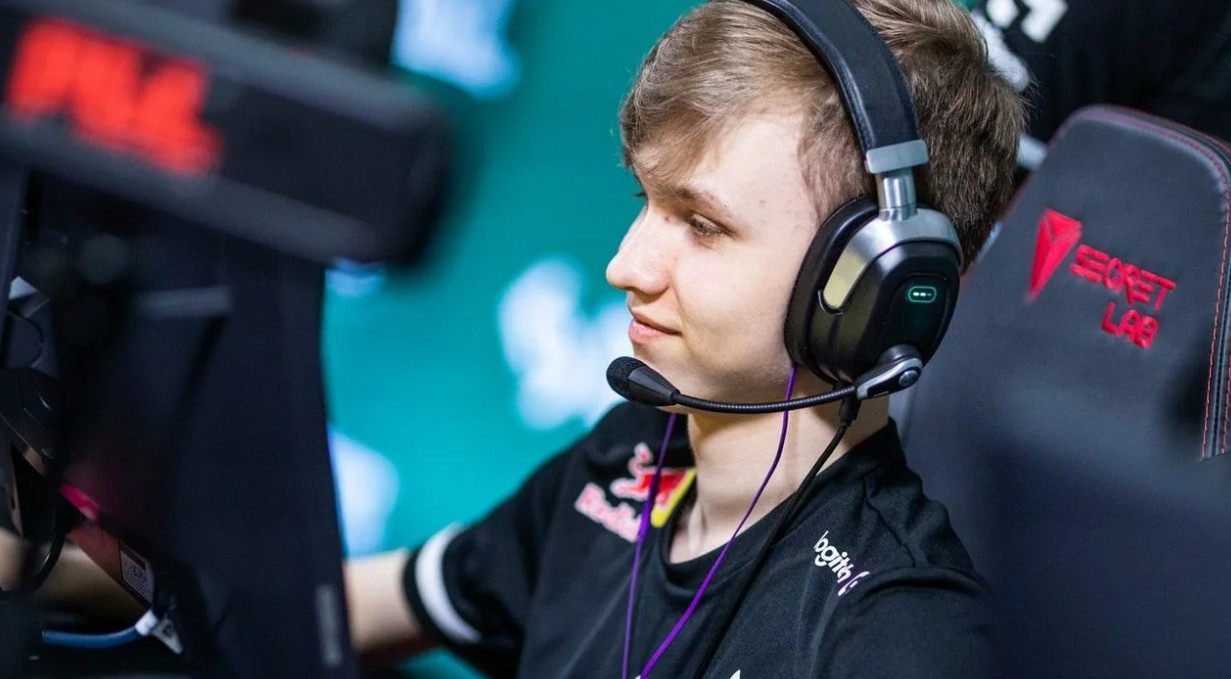 Игроки Vitality, G2 и NaVi показали свои прогнозы на первую стадию мейджора