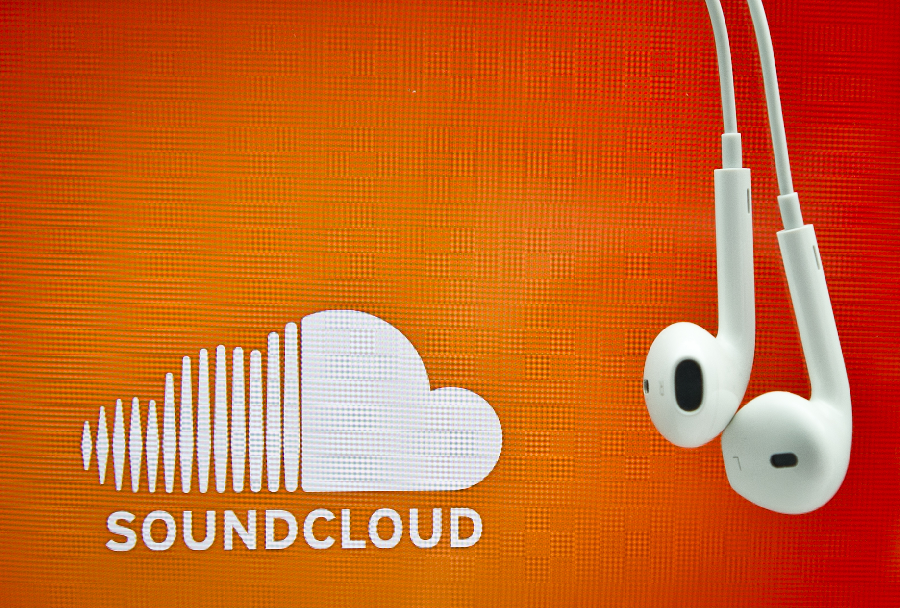 Soundcloud playlist. Soundcloud. Loud Sound. Soundcloud приложение. Soundcloud логотип.