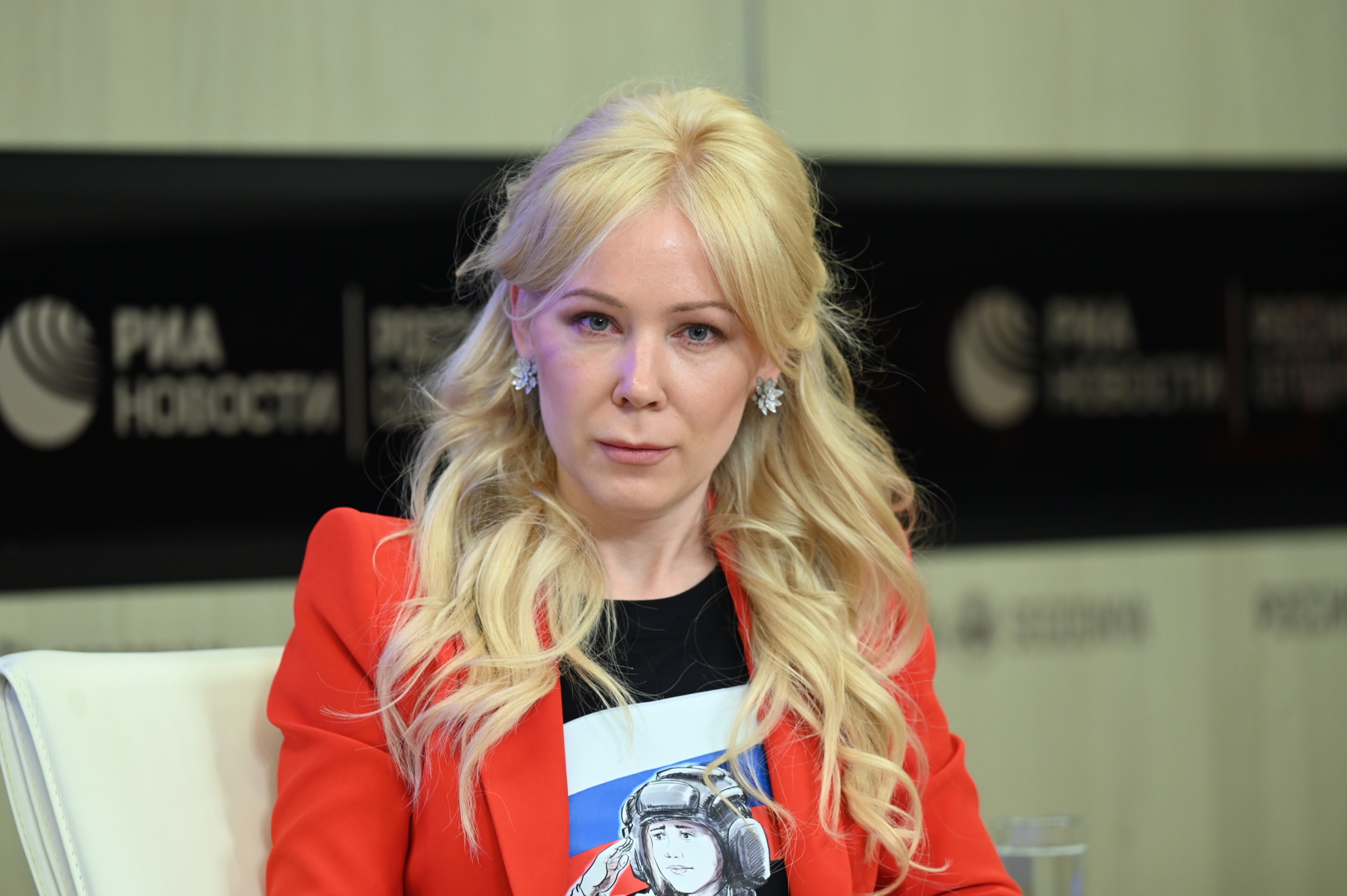 Екатерина Мизулина: Sindi пообещала больше не нарушать, стримов по казино не будет