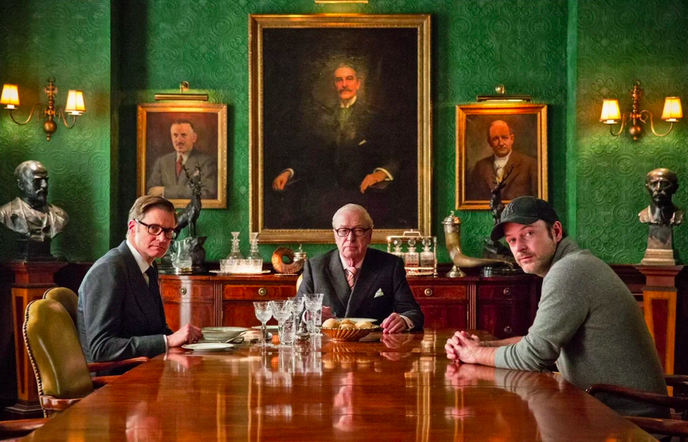 Колин Фёрт, Майкл Кейн и Мэттью Вон на съёмках «Kingsman: Секретная служба»