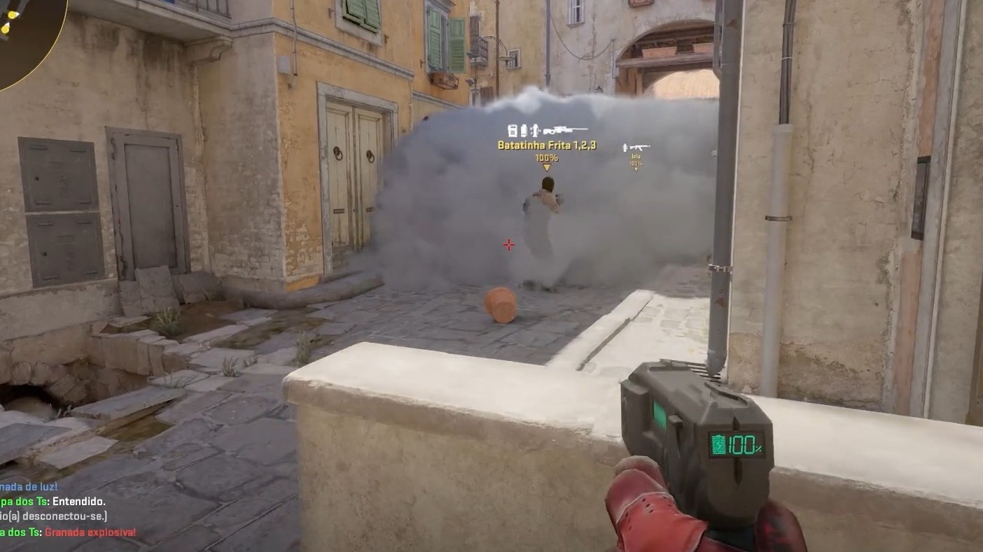 Smoke в Counter-Strike 2 может лишить преимущества